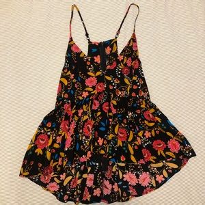 Flowy Tank